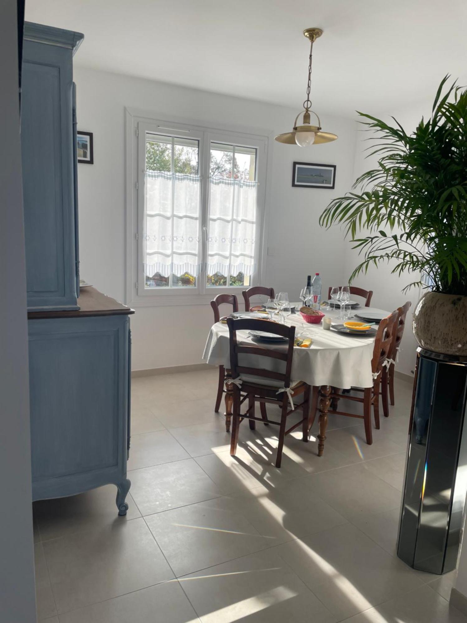 "La Revillaise" Proche Mer, Grand Jardin Clos, 2 A 5 Personnes-Adultes-Enfants- Réville Exteriör bild